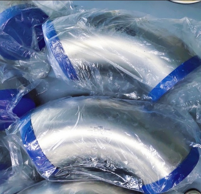 C70600 Materiał Miedź Nikel Łokieć do przewodów rurowych Połączenie w standardach DIN GB ISO JIS 1