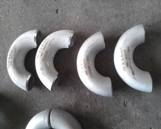 C70600 Materiał Miedź Nikel Łokieć do przewodów rurowych Połączenie w standardach DIN GB ISO JIS 4