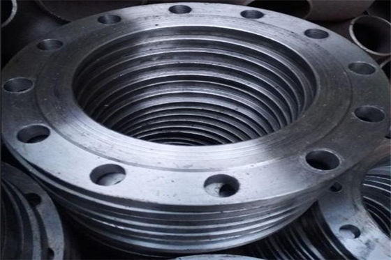Industrial Weld Neck Flange with Welding Flanged Connection Type for Heavy Machinery
