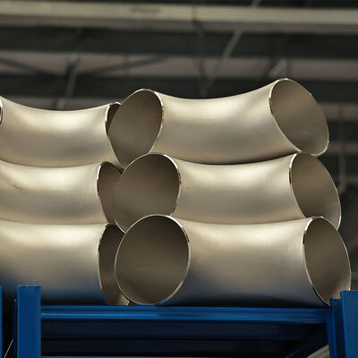 Kolano miedziano-niklowe wg DIN 86090 – gięcie 2D, standardowa grubość ścianki (SCH STD)